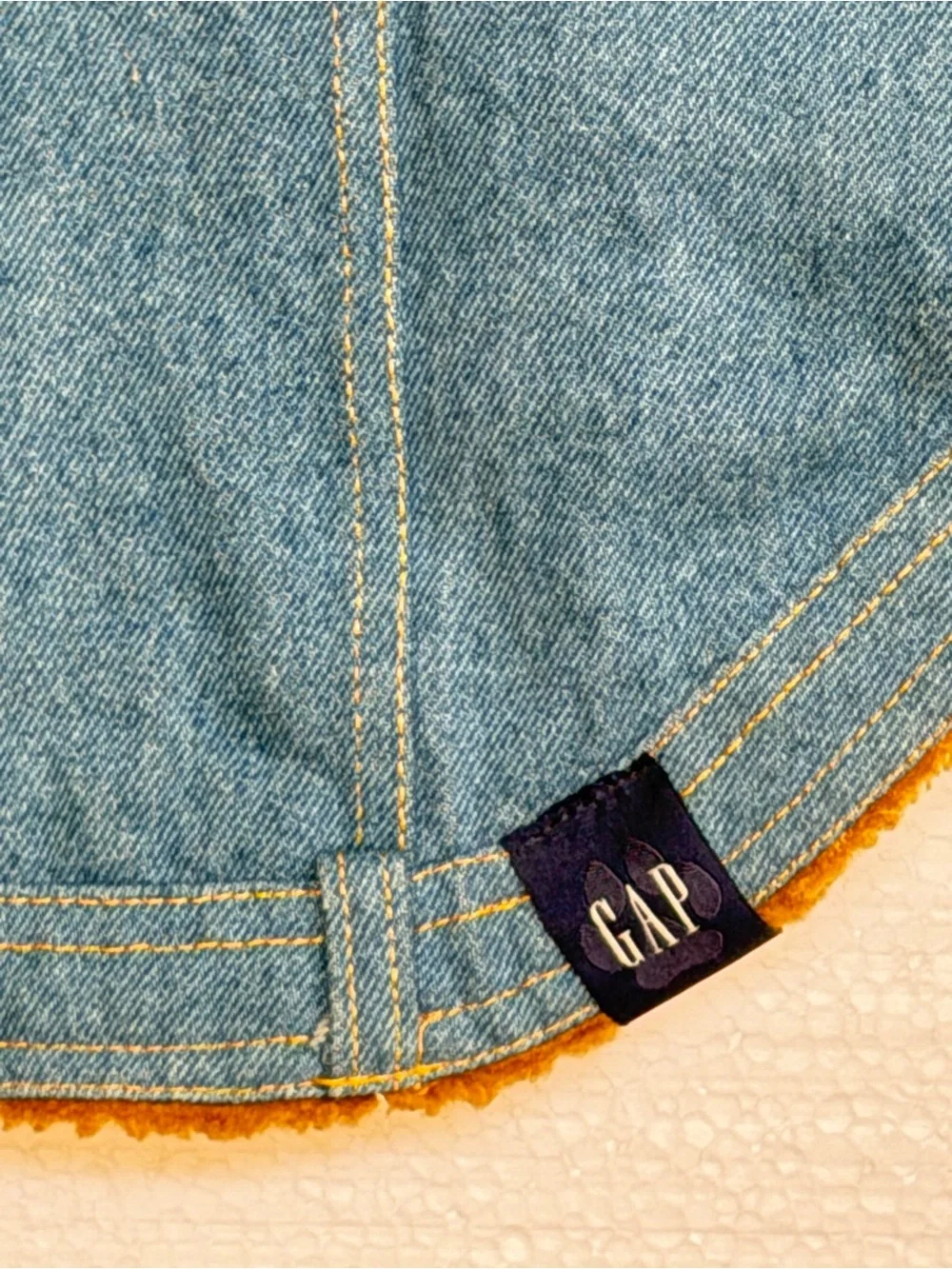 GAP Sherpa-Lined Denim Dog Jacket Coat Size M Blue Adjustable Warm Pet Vest